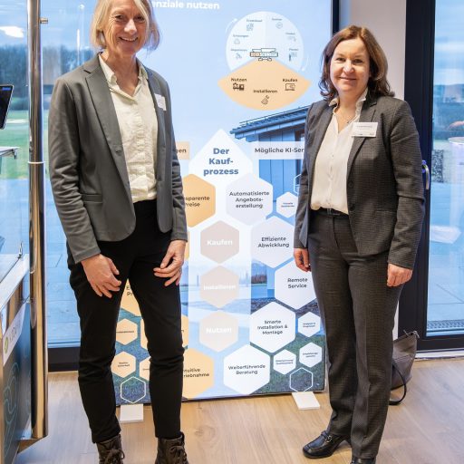 Dr. Bettina Knothe und Dr. Sonja Kieffer-Radwan